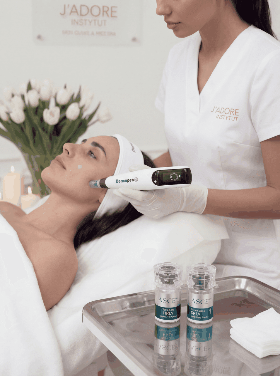 Infuzja ampułek ASCE+ podczas Dermapen — widok z góry